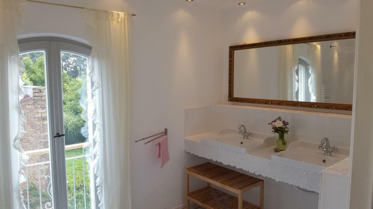 Landhaus Sinneswandel เนาเอน ภายนอก รูปภาพ